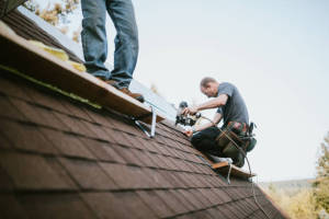 Local Roofers in Paeonian Springs, VA